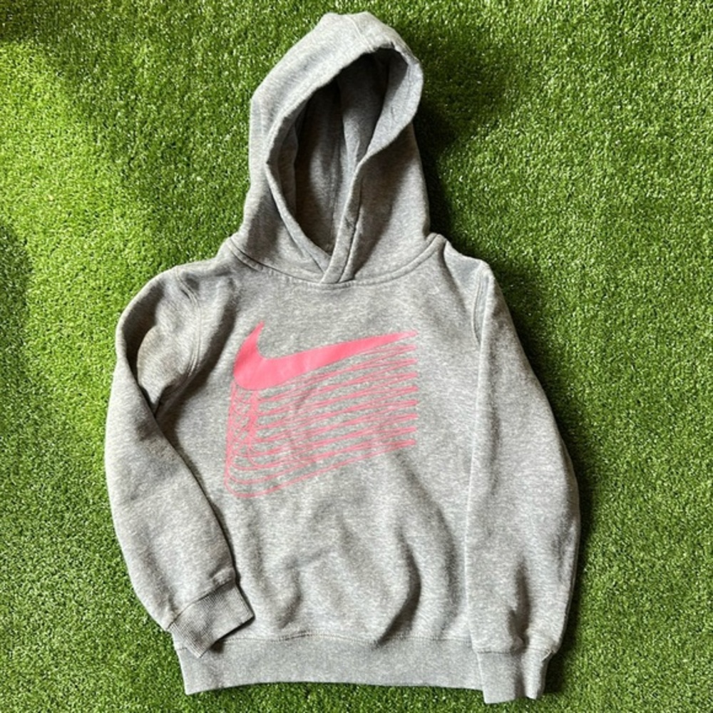NIKE HOODIE GIRLS SIZES 6x - Worn